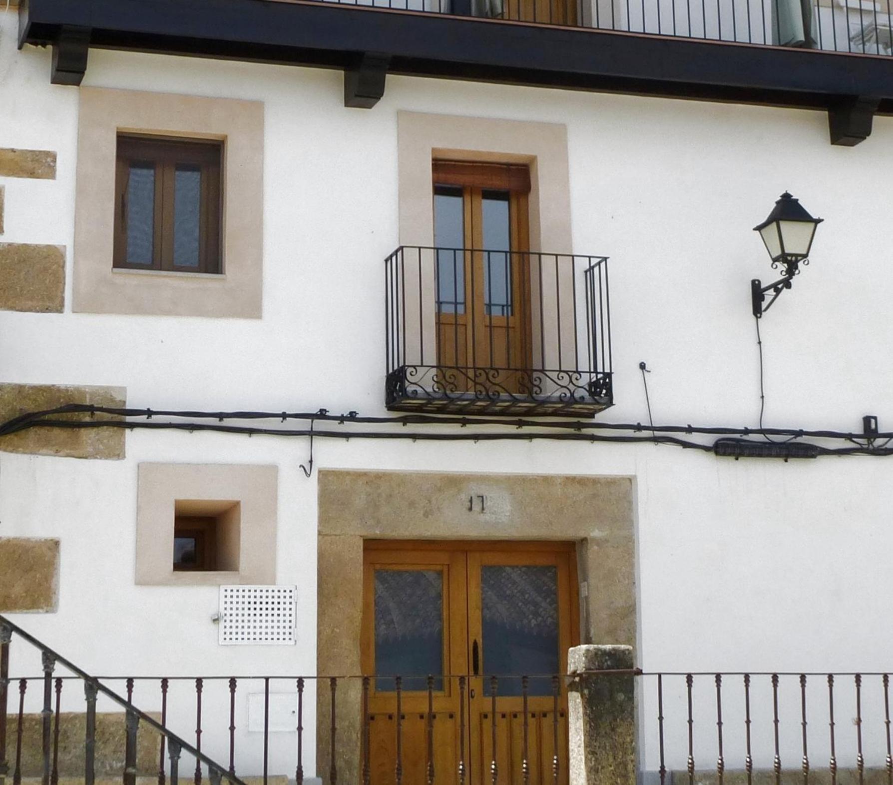 Apartamentos Rurales Entre Fuentes Cuacos De Yuste Bagian luar foto